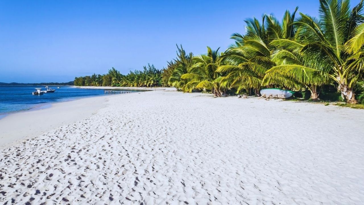 What is the white sand beach that is very close to Santiago and few know