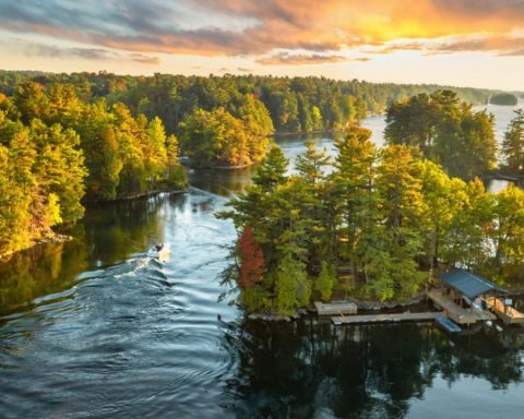 Which is the most beautiful National Park in all of Chile, according to Artificial Intelligence