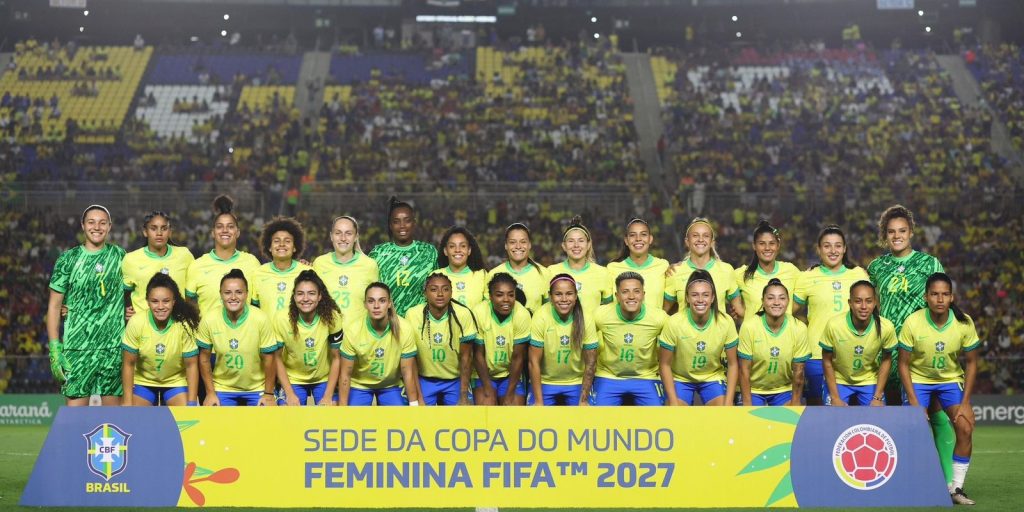 Women's team returns to the field against Colombia in friendly match in ES