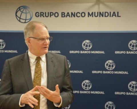 World Bank maintains modest growth projections for Colombia