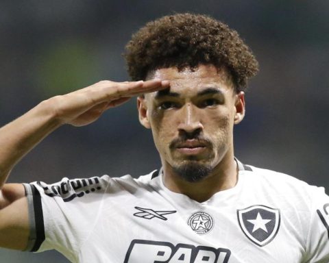 1-3: Botafogo already smells the title in Brazil