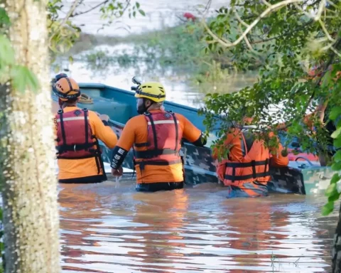 Rescatan 2 cadáveres de pescadores en Miches