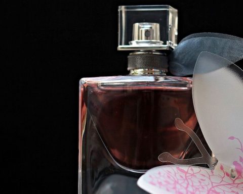 6 signs that indicate that we are facing a 'pirate' perfume, according to Sernac