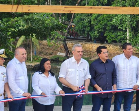 Abinader resalta auge de turismo inmobiliario en Río San Juan