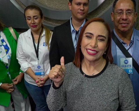 Adriana Dávila questions whether Morena influenced Jorge Romero to win in PAN