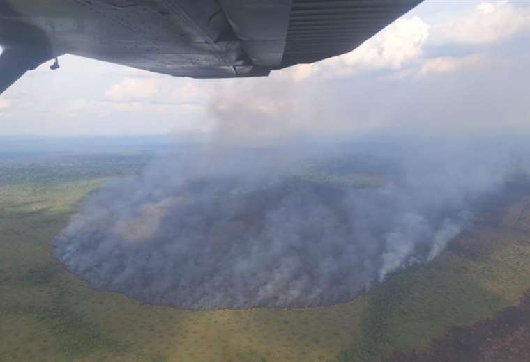 After a month, help arrives to put out the fires in Madidi