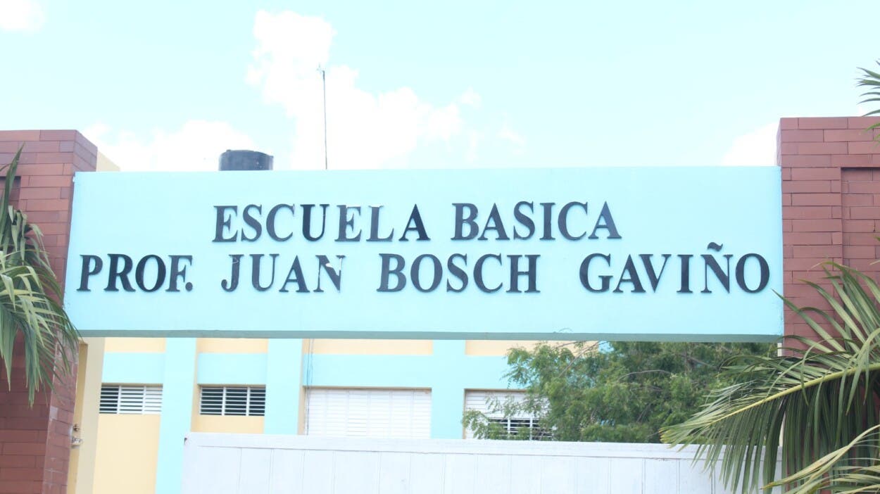 Acusan a otro profesor de acoso a estudiante de 12 años en San Pedro