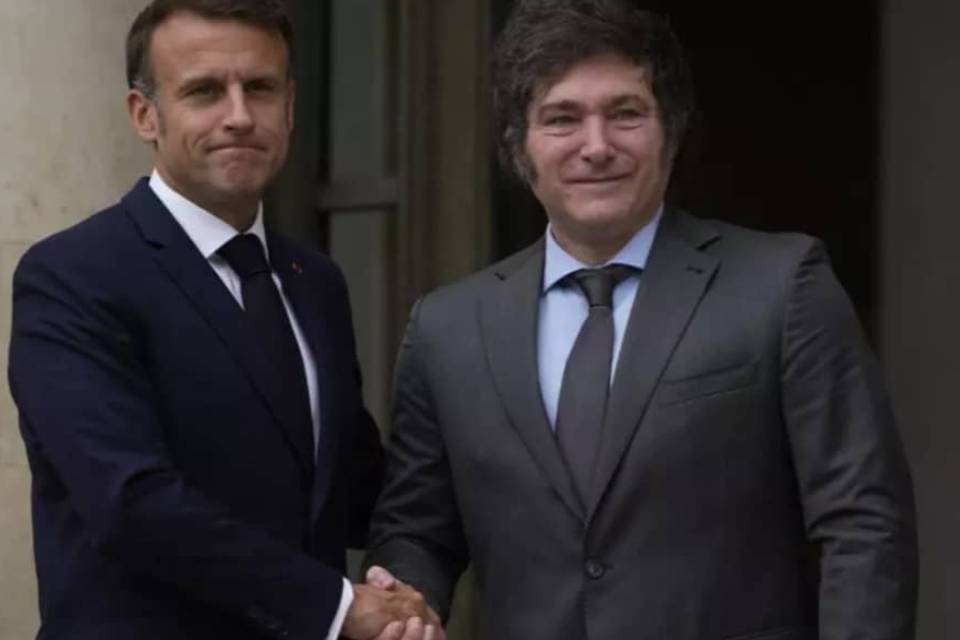 Argentina, first strategic stop on Macron's tour of Latin America