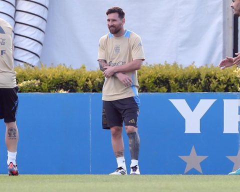 Argentina tries to meet again against Peru with the help of Messi