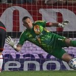 Armani leads River Plate's sweaty victory in La Plata