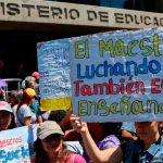 At least 1,500 Monagas teachers were removed from the Ministry of Education payroll