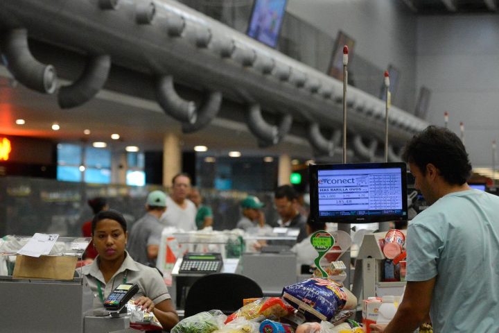 Basic food basket is 1.15% more expensive in October in the capital of São Paulo