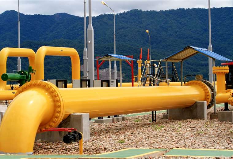 Bolivia reactivated natural gas exports to Argentina with interruptible shipments