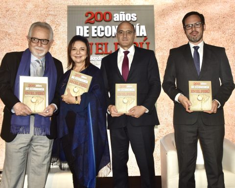 Presentación del libro "200 años de economía en el Perú"