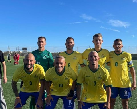 Brazil thrashes in the football World Cup for people with cerebral palsy