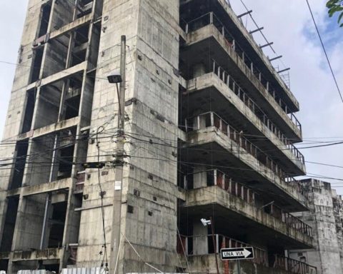 Educación comprará edificio de Edeeste para centralizar oficinas por RD$375 millones