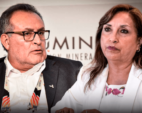 CADE: president of the Arequipa Chamber of Commerce affirms the absence of Dina Boluarte "would create a political vacuum"