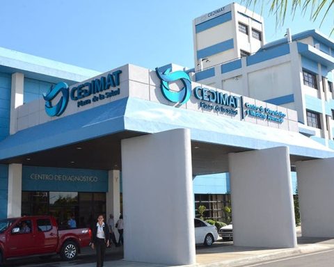 Cedimat inaugura centro de nefrología y urología