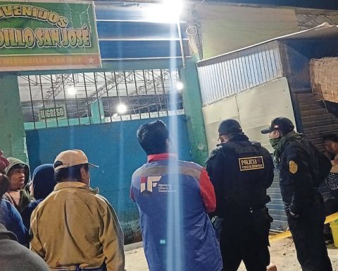 Criminals shoot at market gate in Piura