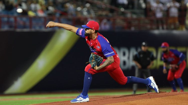 Cuba cae ante Japón en Premier 12