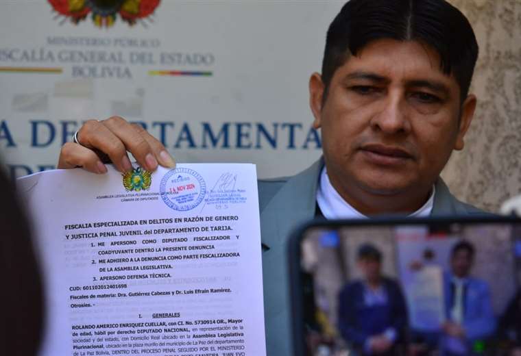 Deputy Cuéllar demands an arrest warrant against Evo Morales and the mother of his alleged victim