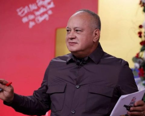 Diosdado Cabello says that US sanctions do not scare the ruling party