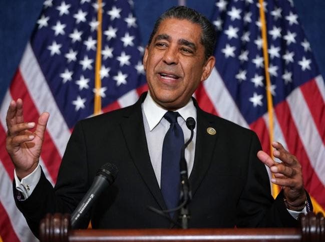 El dominicano Espaillat, elegido presidente del Caucus Hispano del Congreso de EEUU