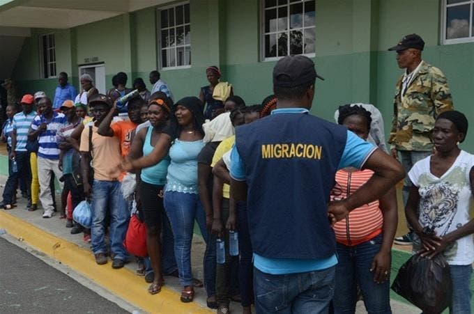 República Dominicana desmiente reducción en deportaciones de haitianos indocumentados