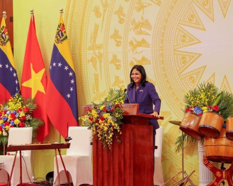 Executive Vice President addressed an energy and agricultural agenda in Vietnam