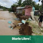 Five homes collapse in the Mamá Tingó neighborhood of Higüey