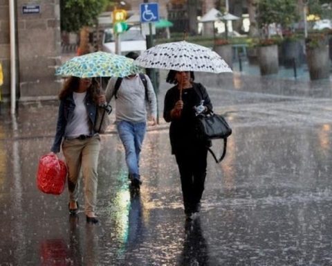 Sistema frontal provoca lluvias; hay 16 provincias en alerta