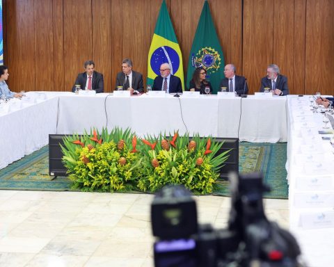 G20: Lula promises to deliver society's proposals to heads of state