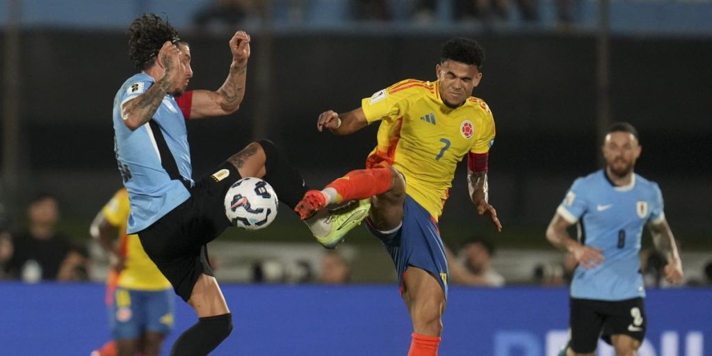 Giménez 'never stopped believing' with Uruguay against Colombia