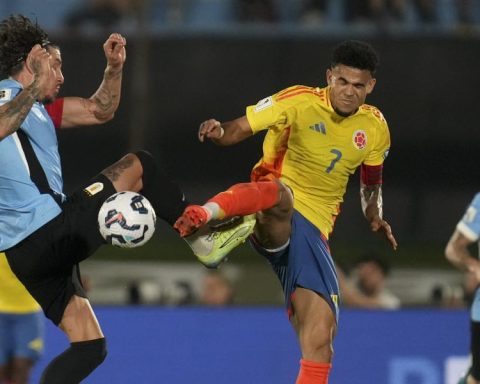 Giménez 'never stopped believing' with Uruguay against Colombia