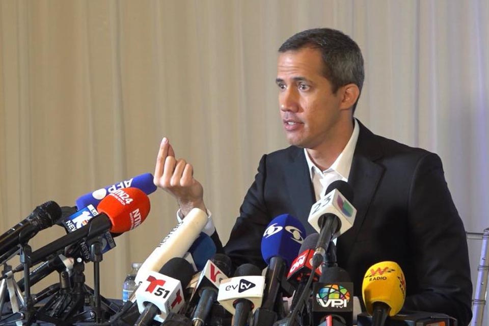 Guaidó asks Trump to declare the Aragua Train a terrorist organization