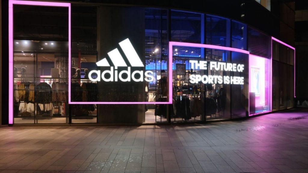 How to apply for a job at Adidas Chile before November 8