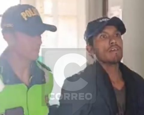 Huancayo: Criminal knocks on the door of the house and points a gun at the child asking for 'money'