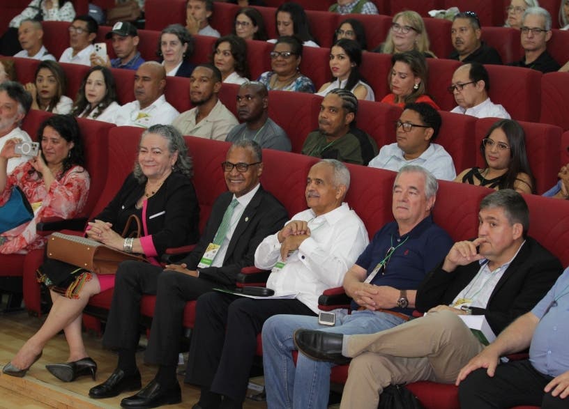 Congreso Apicultura de Latinoamérica fue inaugurado en la UASD