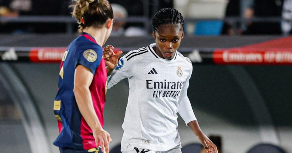 Linda Caicedo played the second half in Real Madrid's defeat against Barcelona