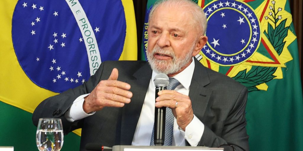 Lula publishes message of encouragement to Enem participants