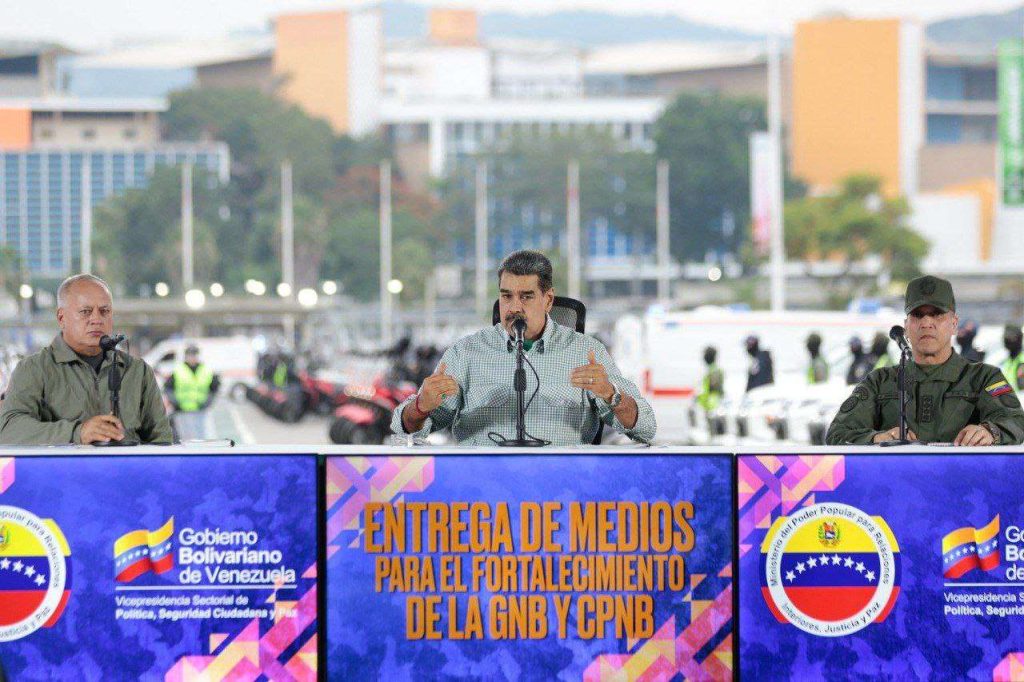 Maduro: The right invests money to repeat violent events