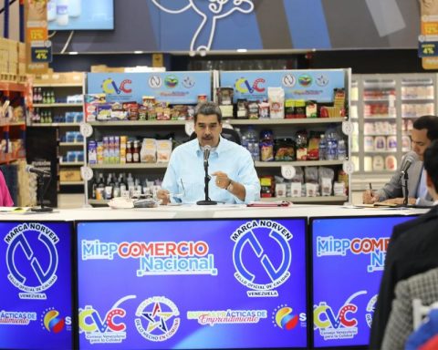 Nicolás Maduro Consejo de Economía Productiva