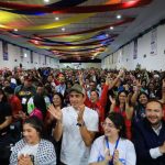 Maduro: people of the world join the battle against fascism