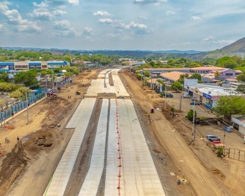 Managua Mayor's Office prohibits parking in two sections of the expansion of the Juan Pablo II Highway