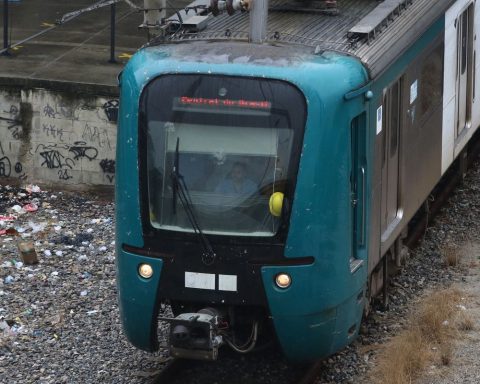 More than 1 km of train cables are stolen in Rio de Janeiro