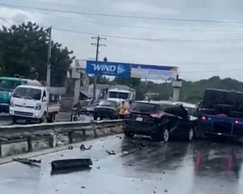 Accidente múltiples en Santiago deja varios heridos