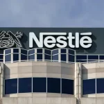 Nestlé y UCE apoyan futuros veterinarios