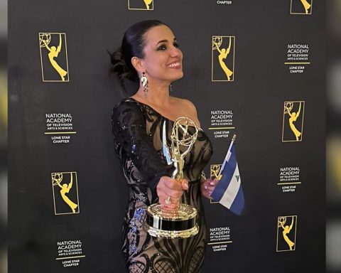 Nicaraguan journalist Samantha Lugo wins an Emmy award in the US