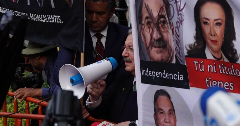 Opposition calls Pérez Dayán a “traitor”; Morenistas celebrate decision in Court