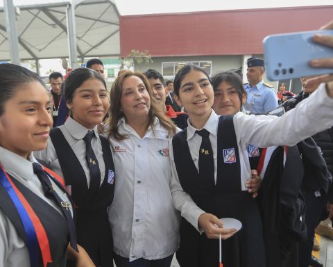 Escuela Bicentenario I.E. Javier Heraud, en San Juan de Miraflores.